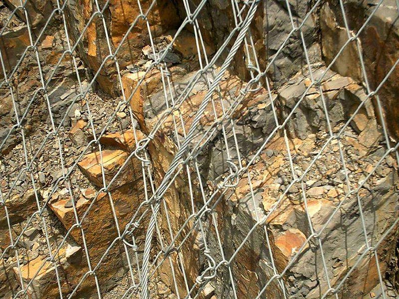 邊坡防護高強度鋼絲格柵